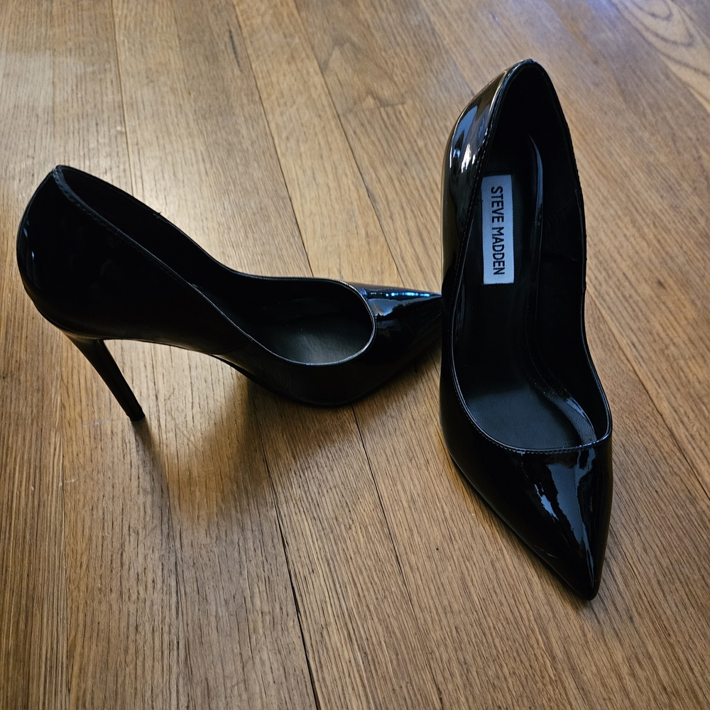 Steve Madden Black Patent Leather Women's Heels